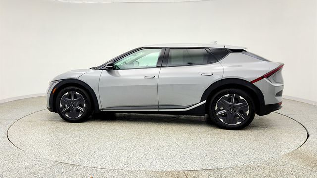 2025 Kia EV6 Light Long Range RWD - 23032582 - 7