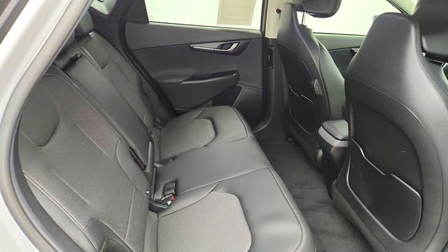 2025 Kia EV6 Light Long Range RWD w/ Technology Package - 23032625 - 20
