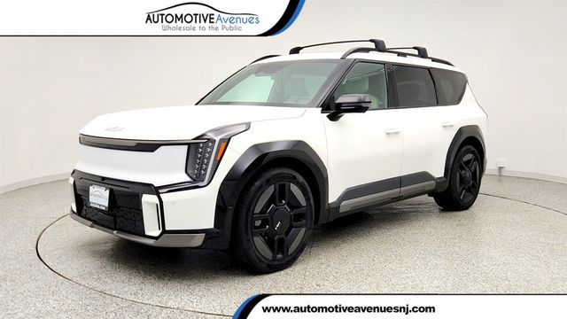 2025 Kia EV9 GT-Line AWD w/ VIP Relaxation Pkg - 23020209 - 0