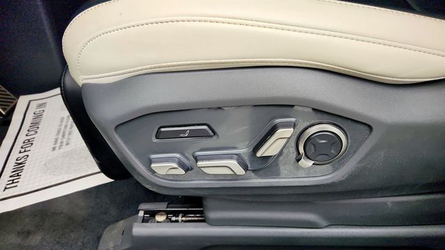 2025 Kia EV9 GT-Line AWD w/ VIP Relaxation Pkg - 23020209 - 11