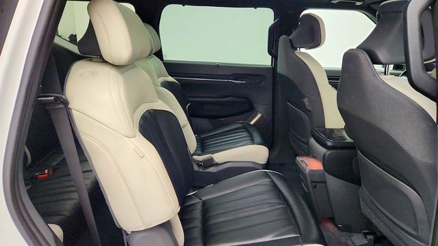 2025 Kia EV9 GT-Line AWD w/ VIP Relaxation Pkg - 23020209 - 23