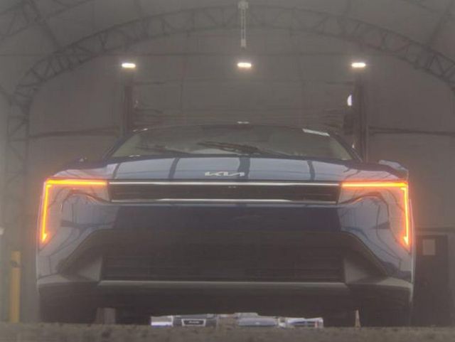 2025 Kia K4 EX FWD - 23048146 - 3