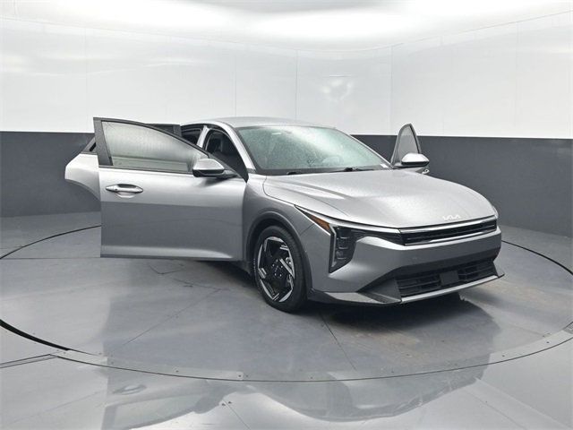 2025 Kia K4 EX FWD - 22954225 - 35