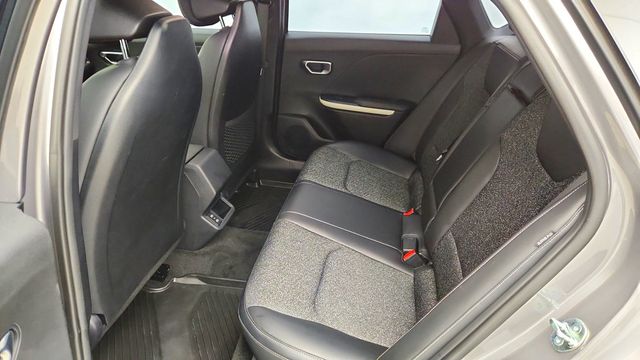 2025 Kia K4 GT-Line FWD - 23096291 - 19