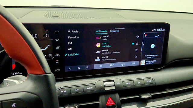 2025 Kia K4 GT-Line Turbo - 23013535 - 17