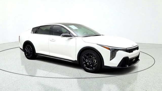 2025 Kia K4 GT-Line Turbo w/ Red Interior Pkg, Sunroof & harman/kardon - 23090463 - 2