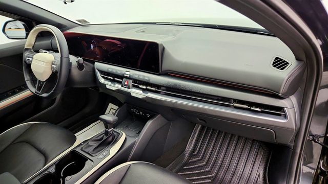 2025 Kia K4 GT-Line Turbo w/ Technology Pkg - 23029952 - 23