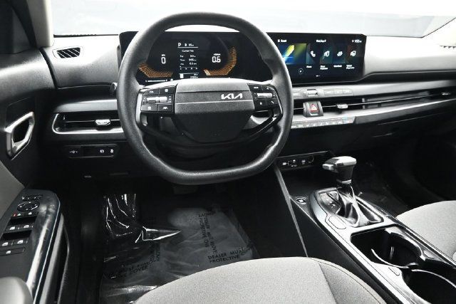 2025 Kia K4 LX FWD - 23071743 - 10