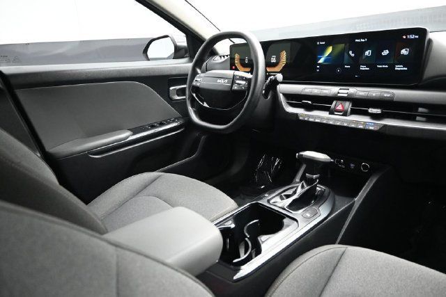 2025 Kia K4 LX FWD - 23071743 - 11