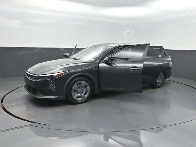 2025 Kia K4 LX FWD - 23071743 - 28