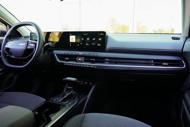 2025 Kia K4 LX FWD - 22974423 - 14