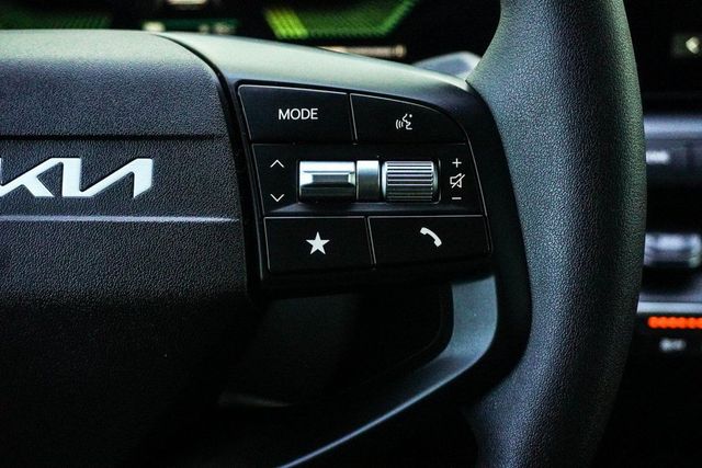 2025 Kia K4 LX FWD - 22974423 - 25