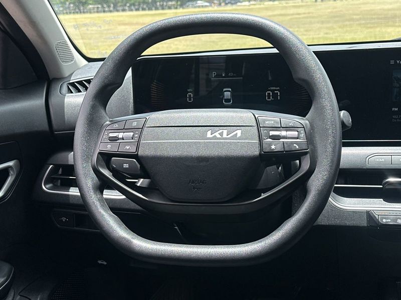 2025 Kia K4 LXS - 23031297 - 17