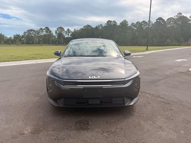 2025 Kia K4 LXS - Photo 9