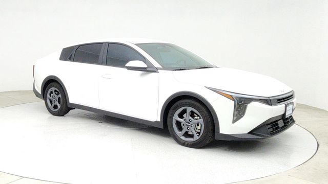 2025 Kia K4 LXS - 22941007 - 2