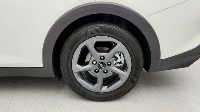 2025 Kia K4 LXS - 22941007 - 8
