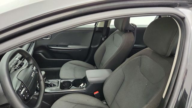 2025 Kia K4 LXS - 22951261 - 18