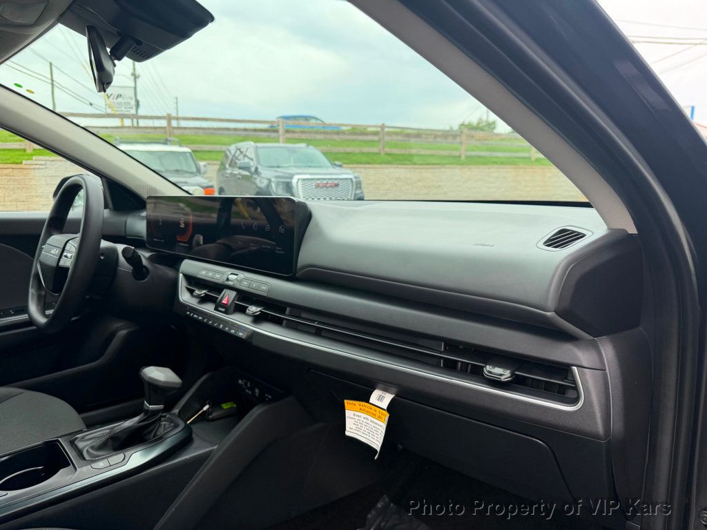 2025 Kia K4 LXS FWD - 23045500 - 16