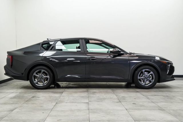 2025 Kia K4 LXS FWD - 23042647 - 9