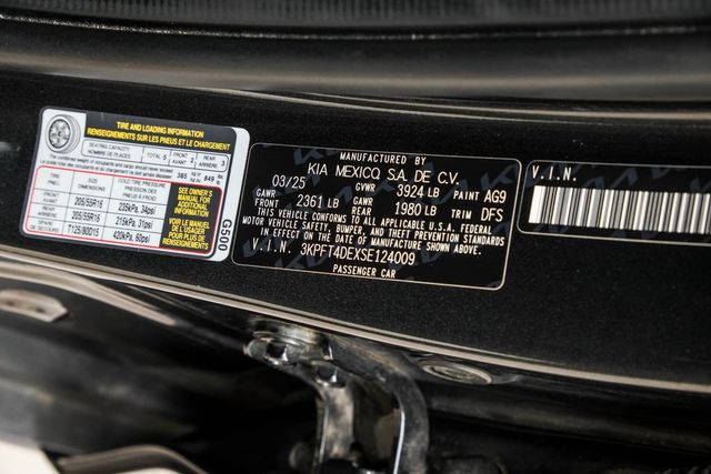 2025 Kia K4 LXS FWD - 23042647 - 43