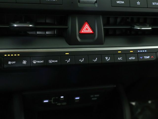 2025 Kia K4 LXS FWD - 23028331 - 44