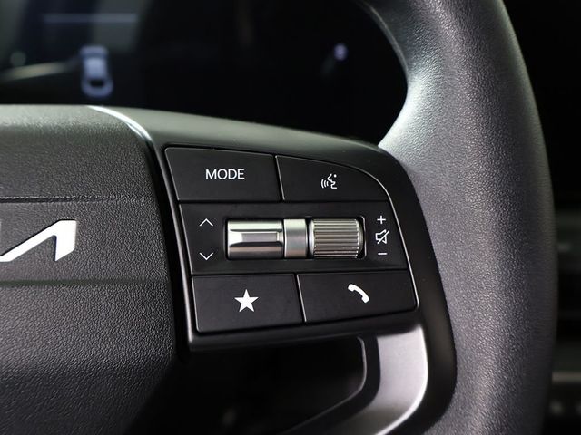 2025 Kia K4 LXS FWD - 23000771 - 39