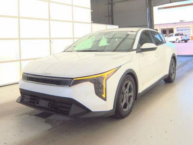 2025 Kia K4 LXS FWD - 23025434 - 1