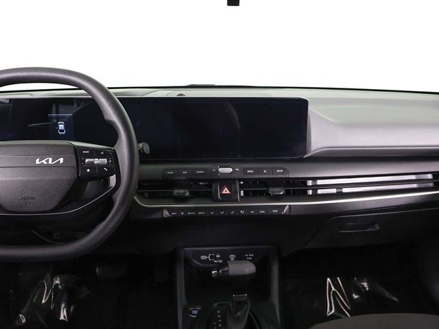 2025 Kia K4 LXS FWD - 23034276 - 32