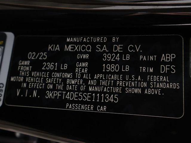 2025 Kia K4 LXS FWD - 23042073 - 42