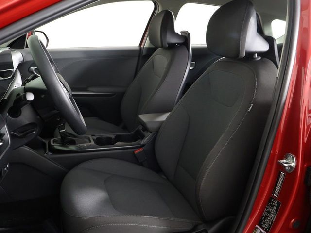 2025 Kia K4 LXS FWD - 23070121 - 28