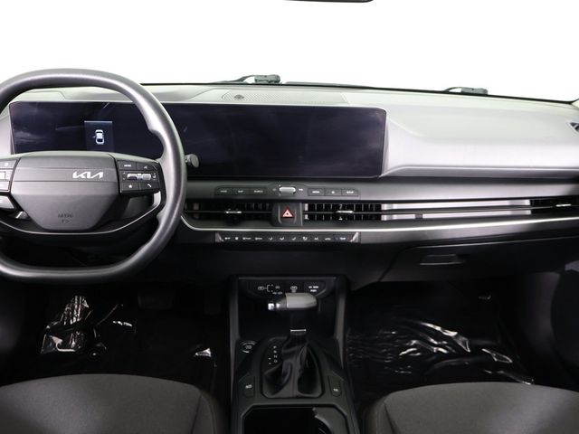 2025 Kia K4 LXS FWD - 23078955 - 32