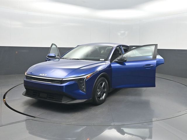 2025 Kia K4 LXS FWD - 23057607 - 28