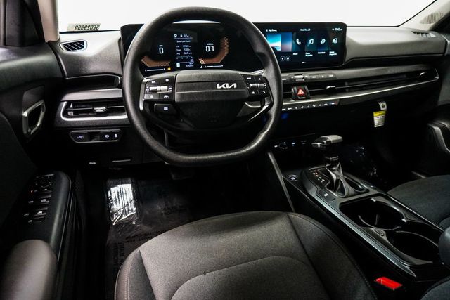 2025 Kia K4 LXS FWD - 23011636 - 11