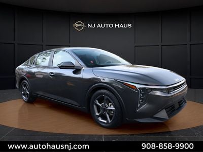 2025 Kia K4 - 3KPFT4DE2SE067563