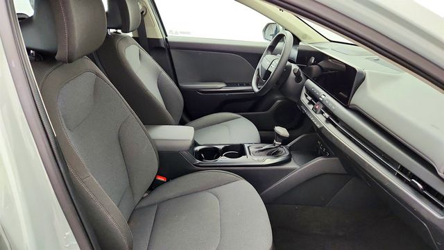 2025 Kia K4 LXS FWD - 23033245 - 22