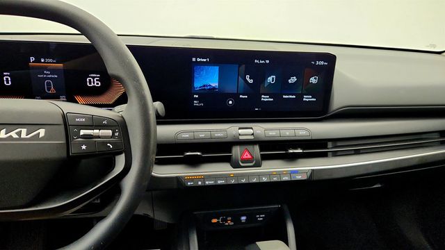 2025 Kia K4 LXS FWD - 23043276 - 14