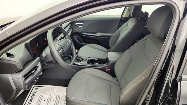 2025 Kia K4 LXS FWD - 23043276 - 16