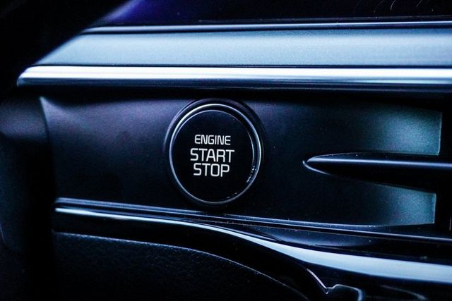 2025 Kia K5 GT DCT FWD - 22981416 - 36