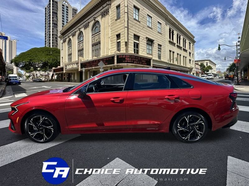 2025 Kia K5 GT-Line photo 3