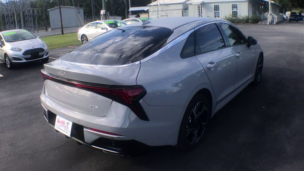 2025 Kia K5 GT-Line photo 8