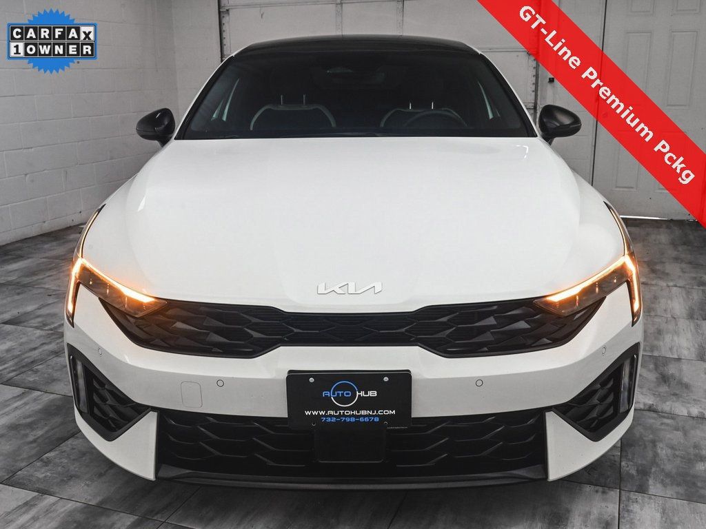 2025 Kia K5 GT-Line photo 2