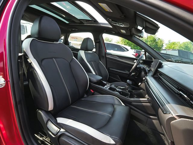 2025 Kia K5 GT-Line - 23101945 - 37