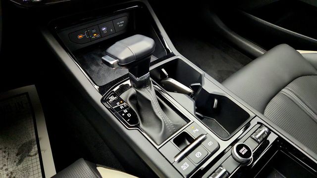 2025 Kia K5 GT-Line Automatic - 22960192 - 13