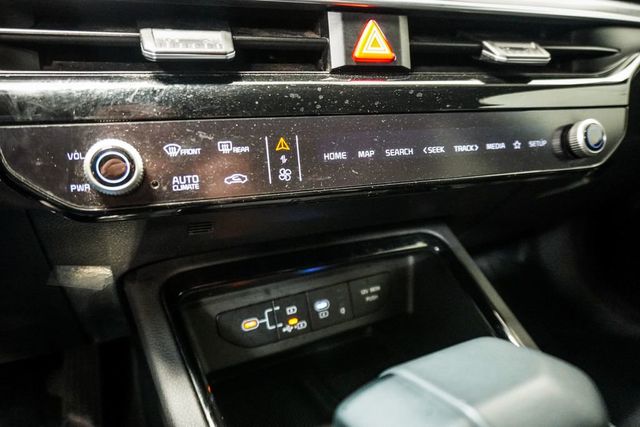 2025 Kia K5 GT-Line Automatic FWD - 22990743 - 22