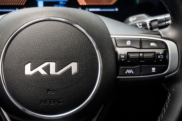 2025 Kia K5 GT-Line Automatic FWD - 23060271 - 13