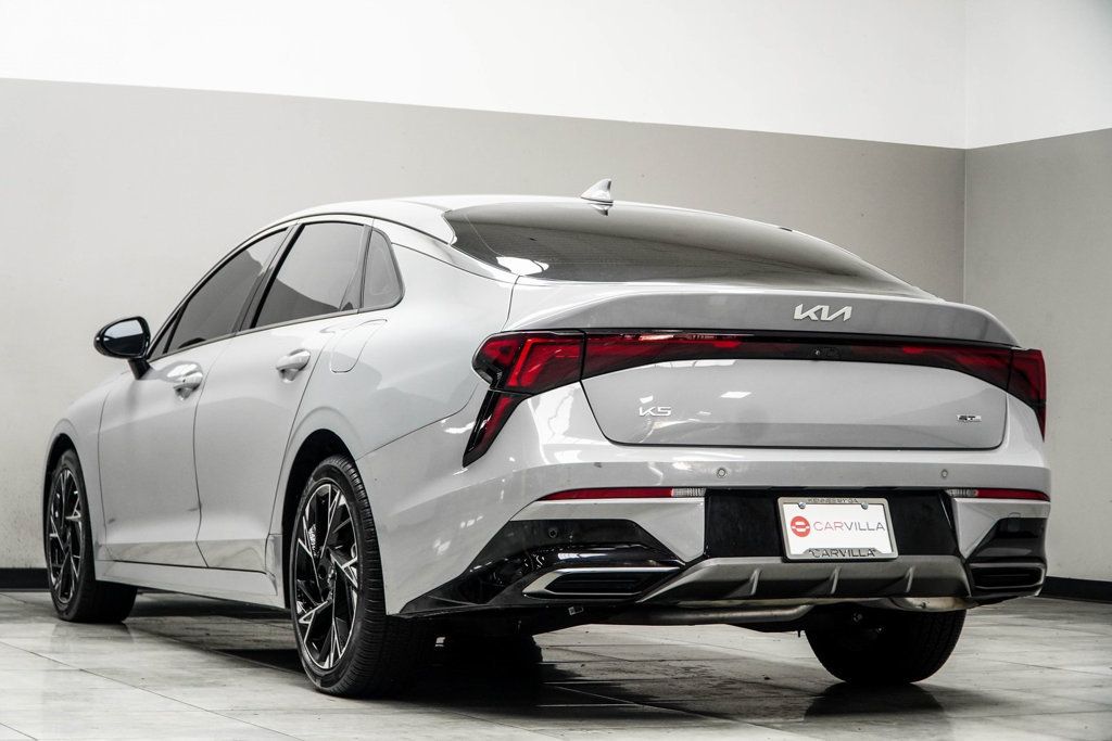 2025 Kia K5 GT-Line photo 9
