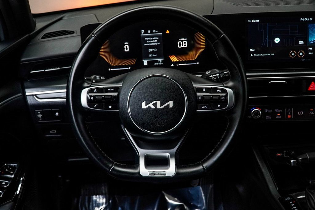 2025 Kia K5 GT-Line photo 14
