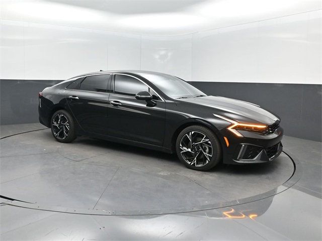 2025 Kia K5 GT-Line photo 31