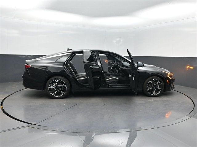 2025 Kia K5 GT-Line photo 35