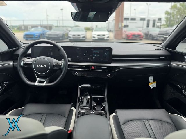 2025 Kia K5 GT-Line Sedan 4D - 23052424 - 25
